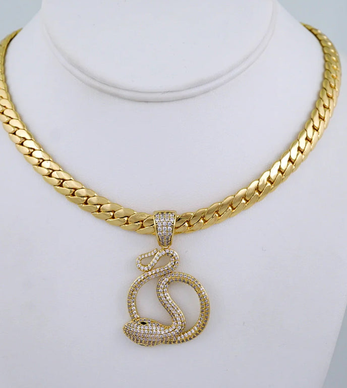 Snake pendent